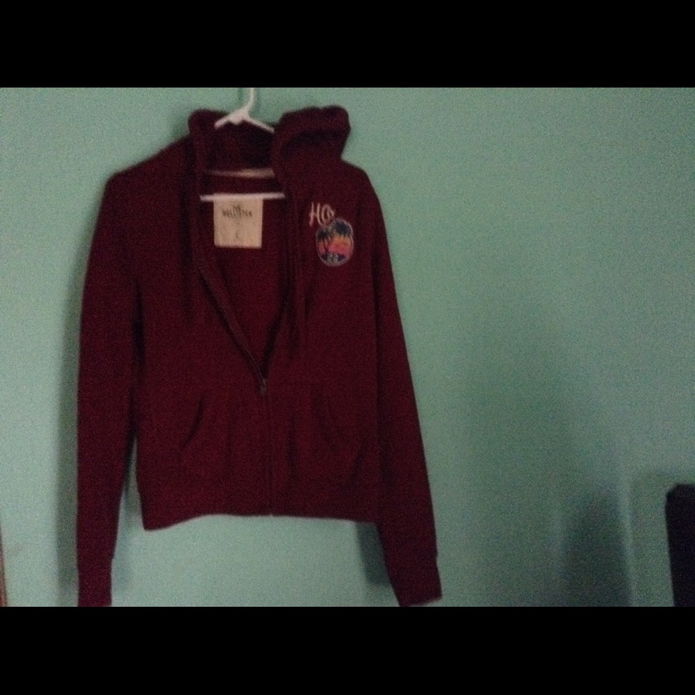 Hollister sweater